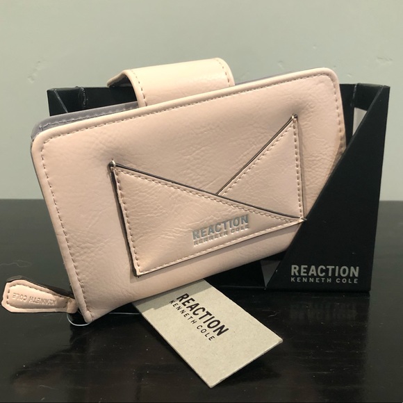 Kenneth Cole Reaction Handbags - Kenneth Cole reaction wallet pale pink